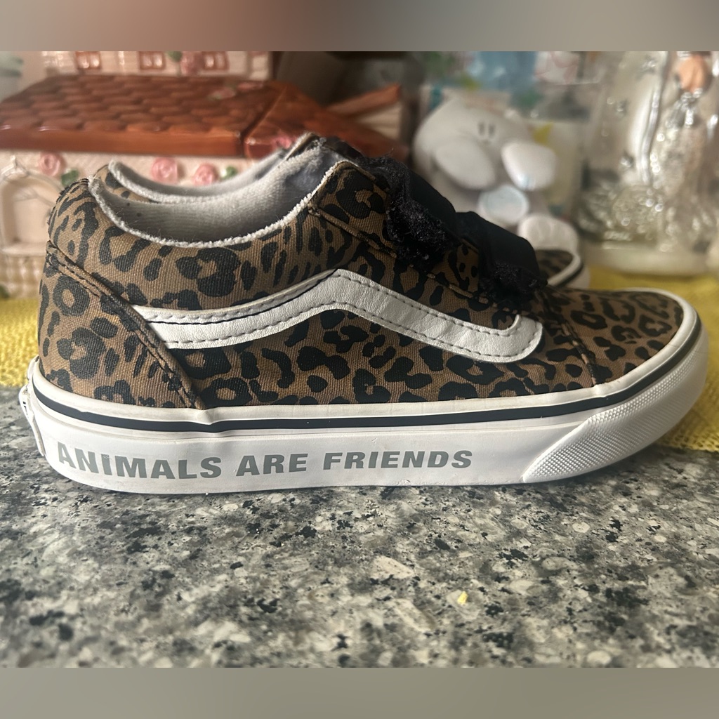 Vans Girls Shoes Size 2.5